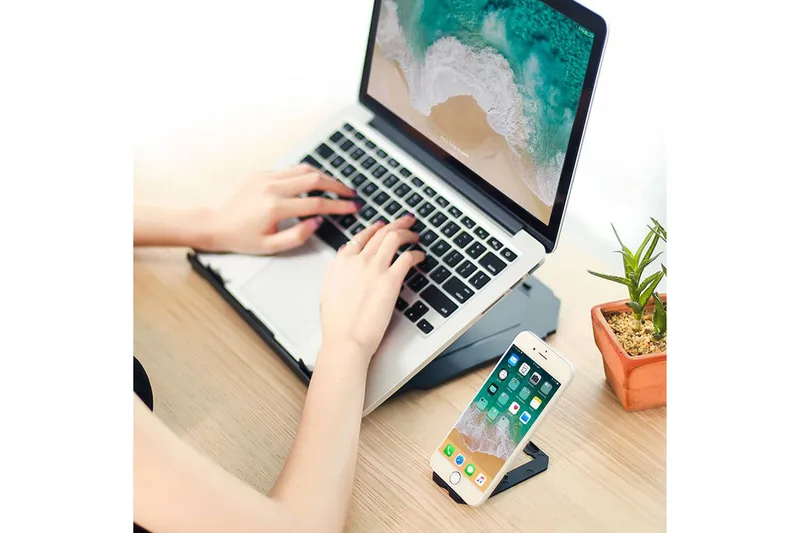 Kannettavan tietokoneen jalusta Desire2 2-in-1 360 Käännettävä Musta - Musta - Säilytys - Piensäilytys - Säilytysteline - Kannettavan tietokoneen teline