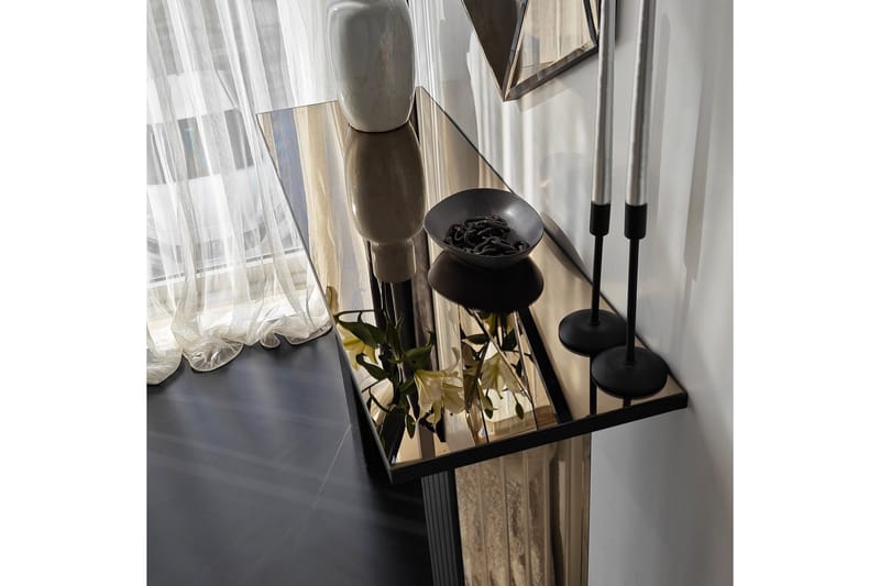 Ezlyn Lipasto 105 cm - Pronssi - Huonekalut - Pöytä & ruokailuryhmä - Apupöytä & sivupöytä - Eteispöytä