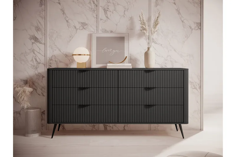 Forba Komero 164 cm - Musta - Säilytys - Säilytyskalusteet - Lipasto