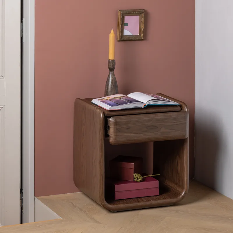 Lipasto/Yöpöytä Elura 40 cm, Ruskea