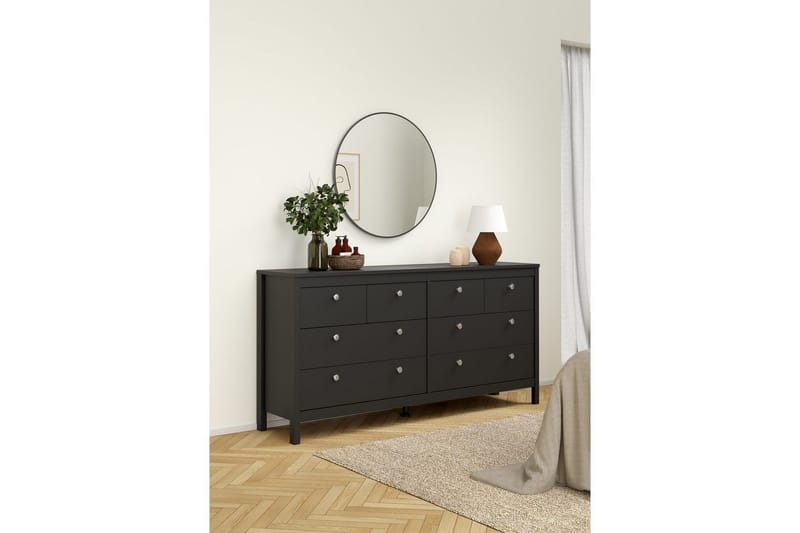 Vallvidera Lipasto 159,6 cm - Musta - Säilytys - Säilytyskalusteet - Lipasto