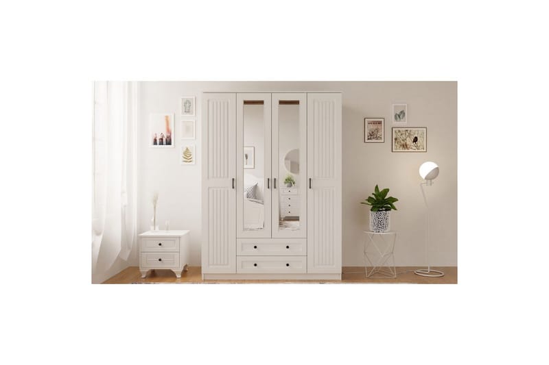 Kesra Vaatekaappisskåp 140x184 cm - Matta Valkoinen - Säilytys - Vaatesäilytys - Vaatekaappi