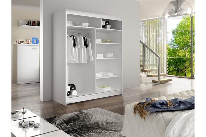 Liverpool Vaatekaappi Peilillä 120x200 cm - Musta - Säilytys - Vaatesäilytys - Vaatekaappi