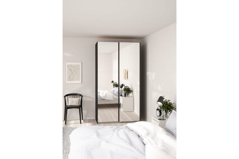 Takeru Vaatekaappi Peilillä 119x220 cm - Musta - Säilytys - Vaatesäilytys - Vaatekaappi