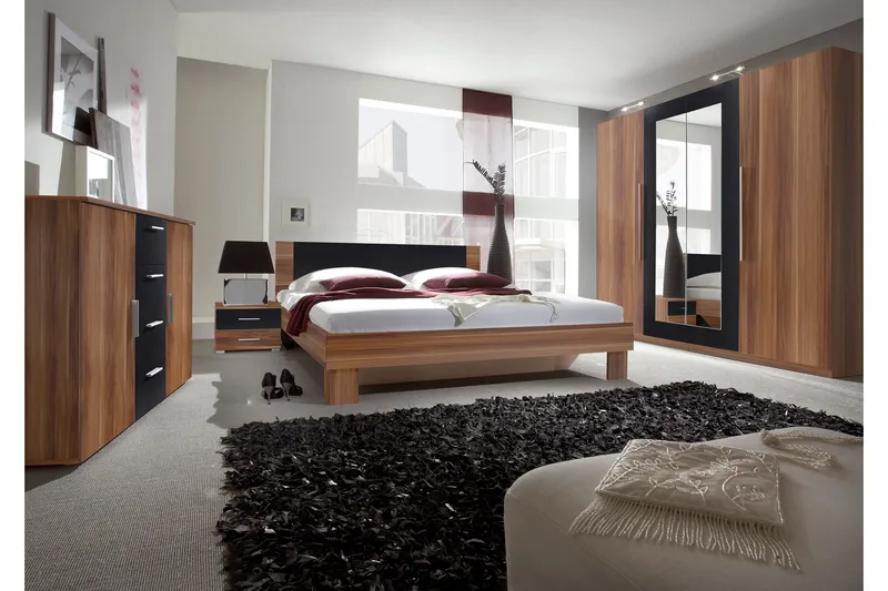 Vaatekaappi Elaneh - Säilytys - Vaatesäilytys - Vaatekaappi