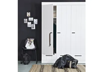 Vaatekaappi Floella 140 cm 3 ovea 3 laatikkoa - Valkoinen Mänty - Säilytys - Vaatesäilytys - Vaatekaappi