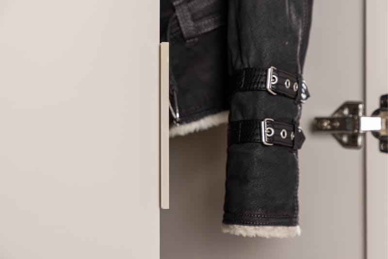 Vaatekaappi ilman peiliä Venture Home Nice-vaatekaappi 60x177 cm beige Beige - Säilytys - Vaatesäilytys - Vaatekaappi