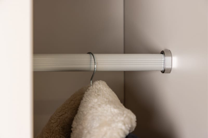 Vaatekaappi ilman peiliä Venture Home Nice-vaatekaappi 60x177 cm beige Beige - Säilytys - Vaatesäilytys - Vaatekaappi