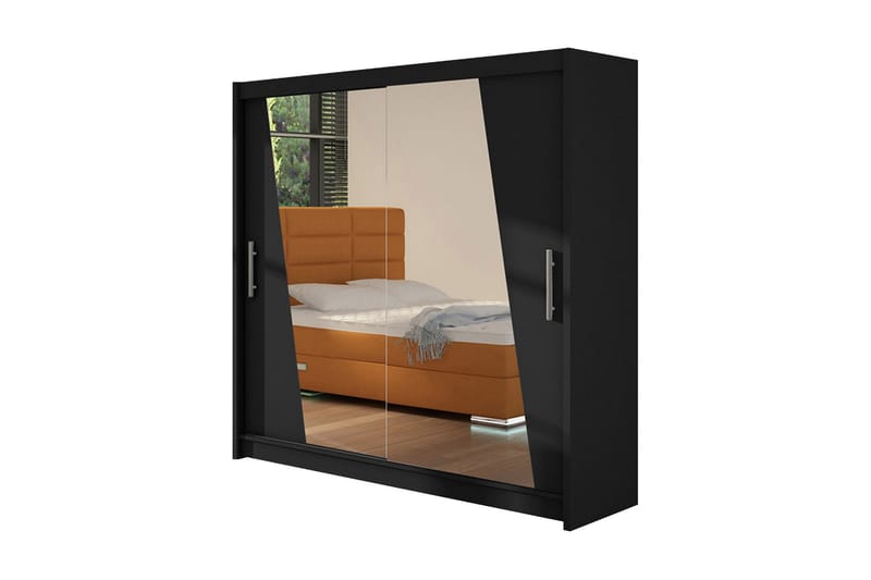 Vaatekaappi London, Musta