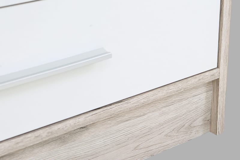 Vaatekaappi Lyoth 207 cm - Ruskea/Valkoinen - Säilytys - Vaatesäilytys - Vaatekaappi