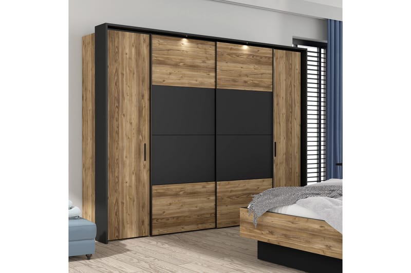 Vaatekaappi Yundola 62x280 cm - Ruskea/Musta - Säilytys - Vaatesäilytys - Vaatekaappi