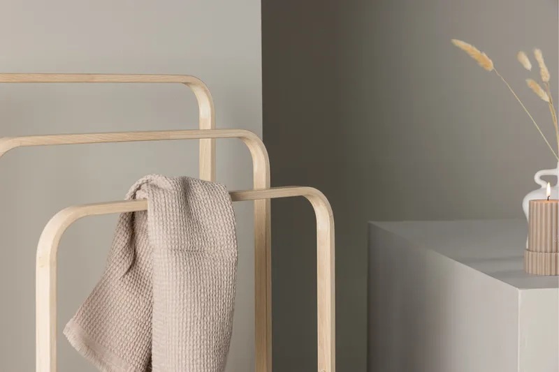 Drammen Vaatetanko - Valkoinen - Säilytys - Vaatesäilytys - Vaatenaulakko - Koukkunaulakot