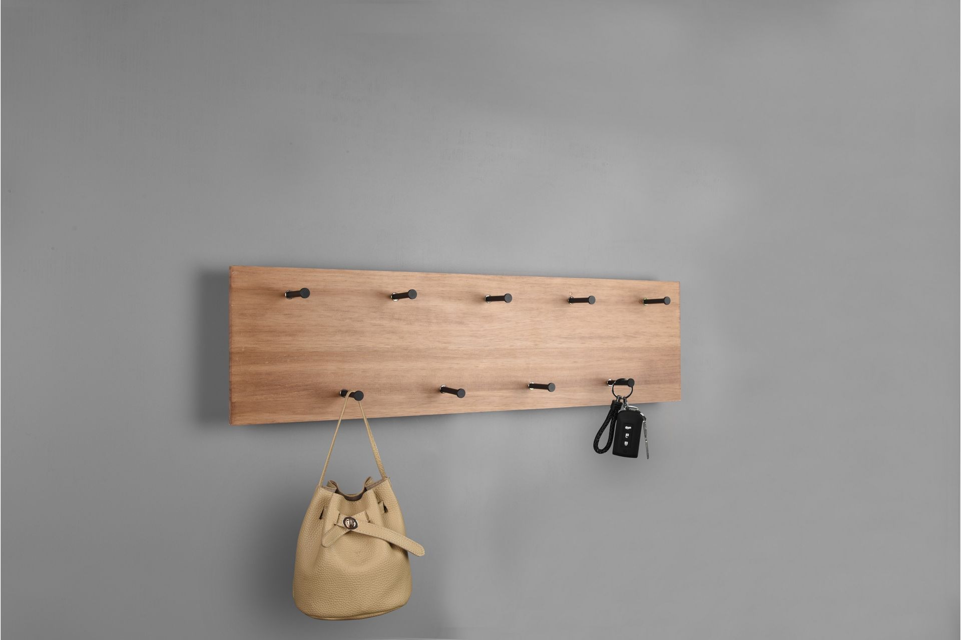 Naulakko Samantha LED-valolla 75x30 cm Puu/Musta - Mirrors and more - Säilytys - Vaatesäilytys - Vaatenaulakko - Koukkunaulakot