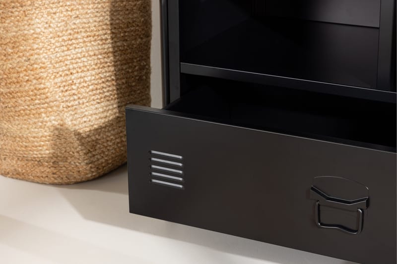 Quito Vaatetanko - Musta - Säilytys - Vaatesäilytys - Vaatenaulakko - Koukkunaulakot