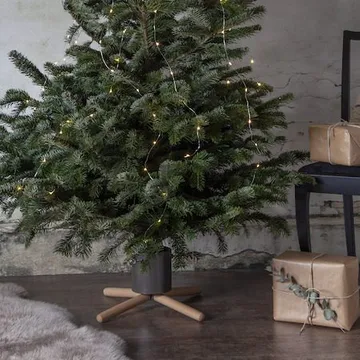 Granig-joulukuusenjalka 45 cm - myyränruskea ja luonnonpuu - Sisustustuotteet - Joulukoristeet & juhlakoristeet - Joulukoristeet - Joulukuusen jalka