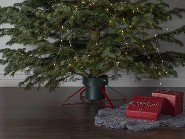 Granig-joulukuusenjalka 57 cm - vihreä/punainen - Sisustustuotteet - Joulukoristeet & juhlakoristeet - Joulukoristeet - Joulukuusen jalka