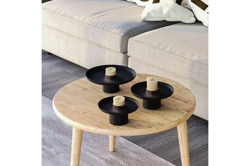 Koristeellinen metallinen asuste Mirven Musta - Musta - Sisustustuotteet - Kynttilä & tuoksut - Kynttilänjalat & kynttilälautaset