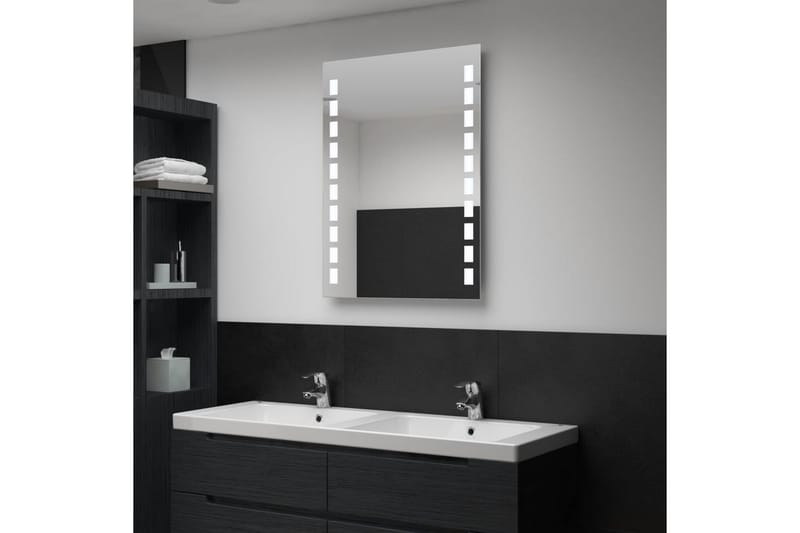 Kylpyhuoneen LED-seinäpeili 60x80 cm - Hopea - Sisustustuotteet - Peili