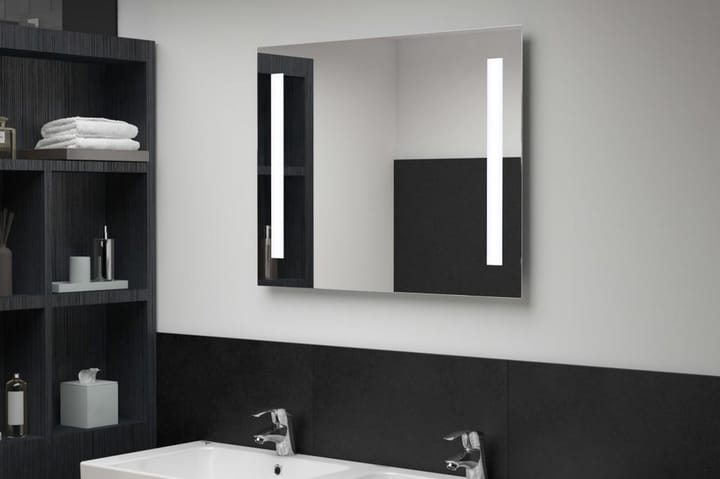 Kylpyhuoneen LED-seinäpeili 80x60 cm - Hopea - Kylpyhuoneen peilit - Peili - Kylpyhuonepeili valaistuksella