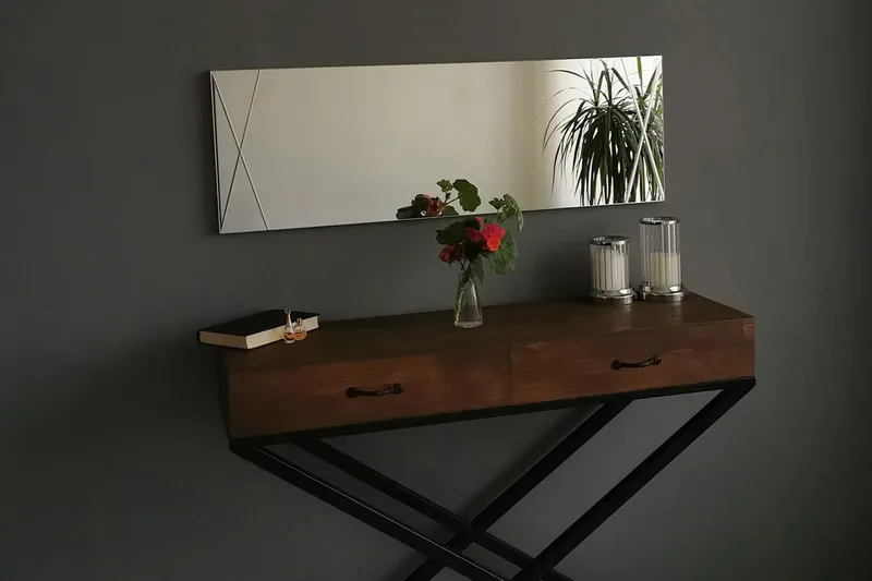 Peili Brantevik, Hopea