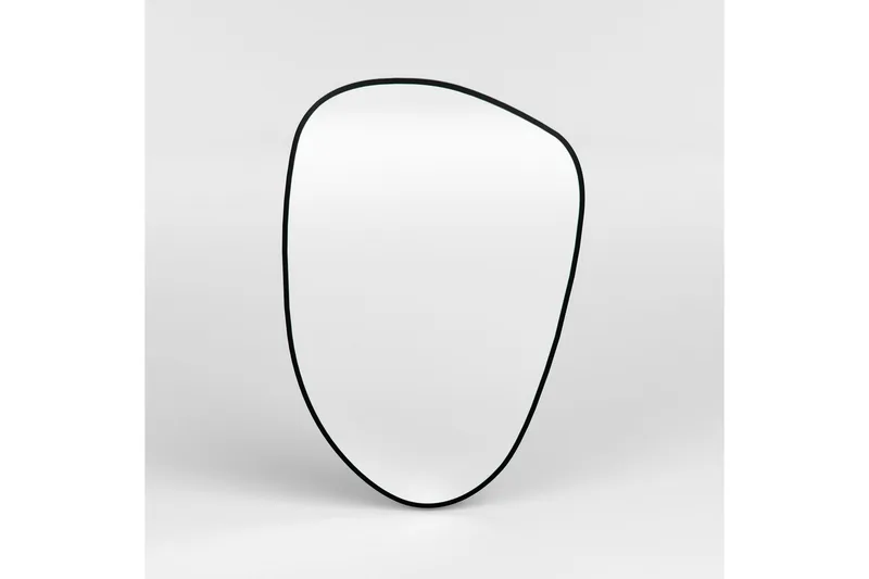 Peili Inrol musta, Musta