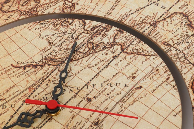 Koristeellinen MDF Kello (2 kpl) - Sisustustuotteet - Seinäkoristeet - Kellot