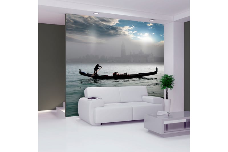 Valokuvatapetti Gondola Riding Venice 200x154 - Artgeist sp. z o. o. - Sisustustuotteet - Seinäkoristeet - Tapetit - Valokuvatapetit