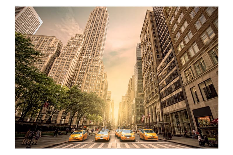 Valokuvatapetti In The Shadow Of Skyscrapers 350x245 - Artgeist sp. z o. o. - Sisustustuotteet - Seinäkoristeet - Tapetit - Valokuvatapetit