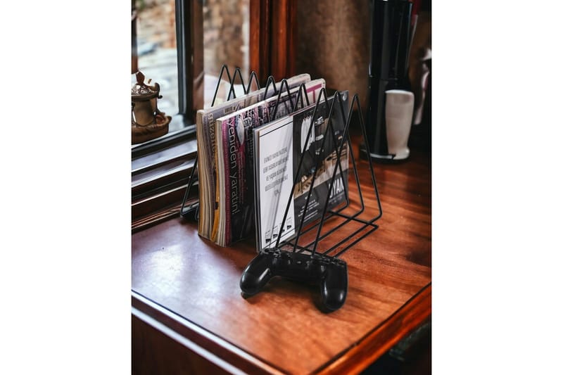 Horatio Tidningsställ 28x23 cm - Musta - Sisustustuotteet - Sisustusesineet - Koriste-esineet - Koristekirja & coffee table book