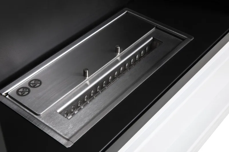 Sisustustakka Helio Bioetanoli Vapaasti seisova - Valk/musta/rosteri - Sisustustuotteet - Sisustustakka & kamiina - Sisustustakka ilman hormia - Etanolitakka