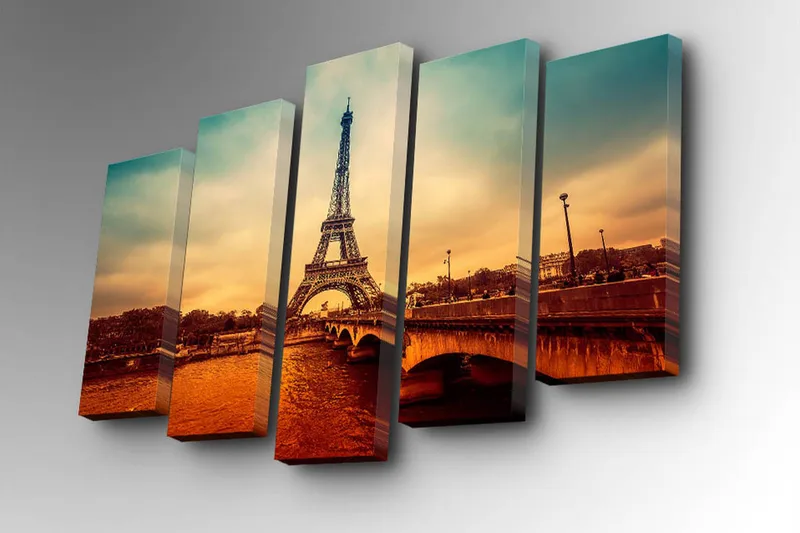 5-osainen canvas-taulu 82x50 cm - Eiffel-torni romanttisessa kaupunkikuvassa auringonlaskun aikaan - Oranssi / Sininen / Beige - Sisustustuotteet - Taulu & taide - Canvas-taulu