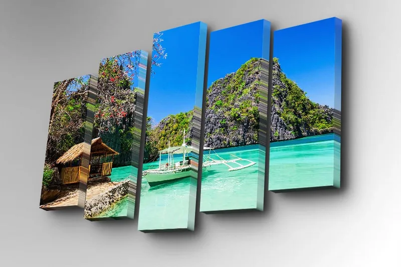 5-osainen canvas-taulu 82x50 cm - Kaunis trooppinen rannikko kallioineen ja vene kirkkaassa turkoosissa vedessä - Turkoosi / Vihreä / Sininen - Sisustustuotteet - Taulu & taide - Canvas-taulu