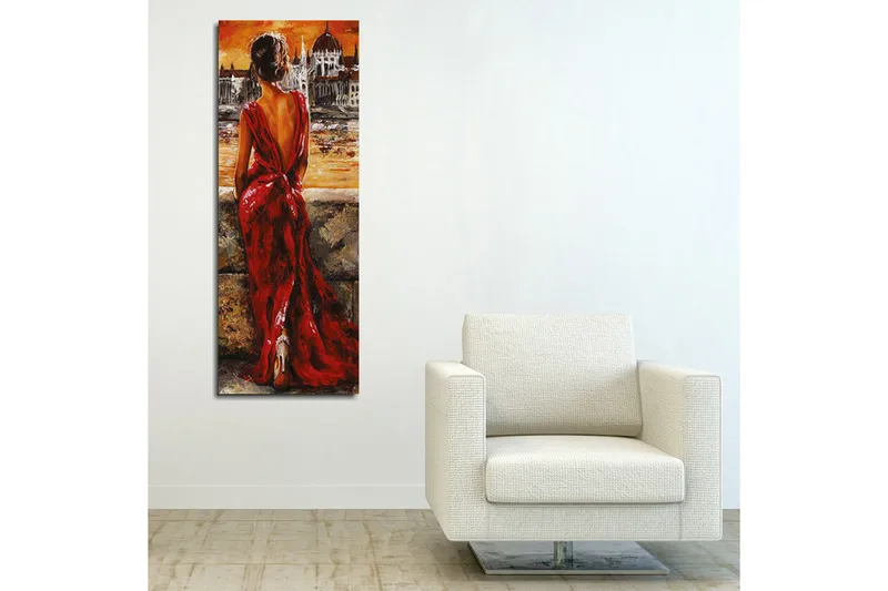 Canvas-taulu 30x80 cm - Punamekkoinen nainen katsoo kaupunkia auringonlaskun aikaan - Punainen / Oranssi / Beige - Sisustustuotteet - Taulu & taide - Canvas-taulu