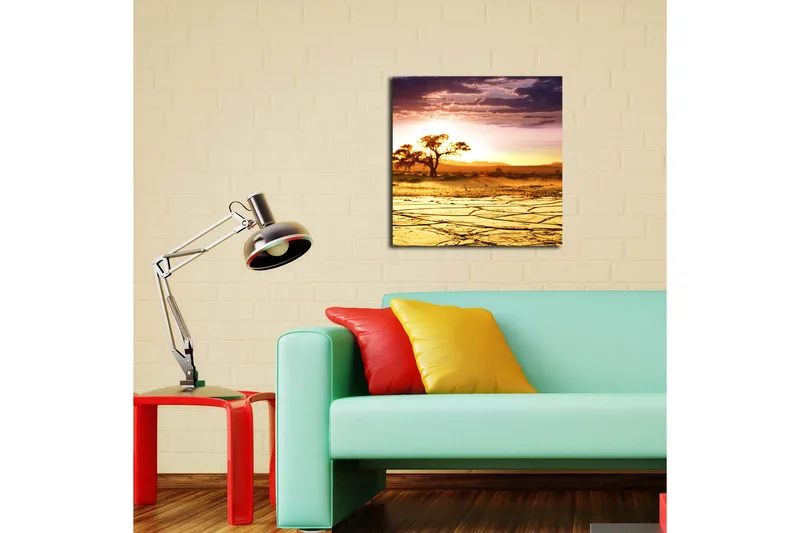 Canvas-taulu 45x45 cm - Auringonlasku aavikon yllä yksinäisen puun kanssa - Kulta / Oranssi / Violetti - Sisustustuotteet - Taulu & taide - Canvas-taulu