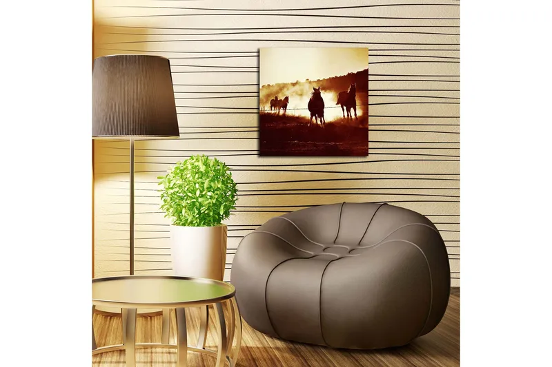 Canvas-taulu 45x45 cm - Hevoset laukkaamassa lammikossa auringonlaskun valossa - Tummanruskea / Kultainen / Beige - Sisustustuotteet - Taulu & taide - Canvas-taulu