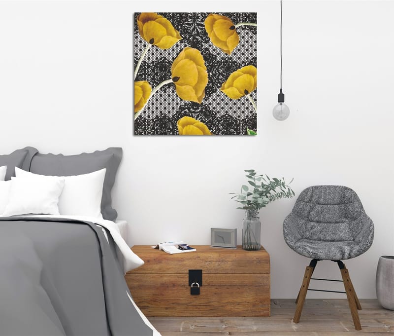 Canvas-taulu 45x45 cm - Keltaisia kukkia mustavalkoista taustaa vasten, Keltainen / Musta / Valkoinen