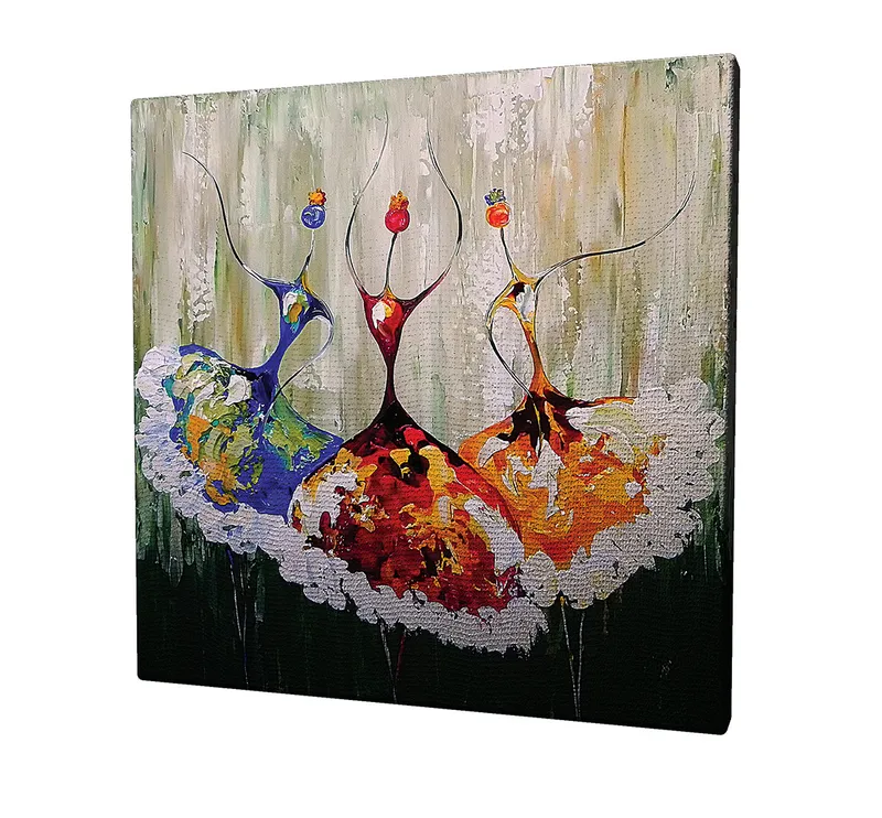 Canvas-taulu 45x45 cm - Kolme tyyliteltyä tanssijaa värikkäissä mekoissa, Punainen / Sininen / Oranssi