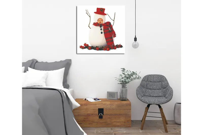 Canvas-taulu 45x45 cm - Lumiukko punaisessa hatussa ja huivissa, tonttujen ympäröimänä, Valkoinen / Punainen / Musta