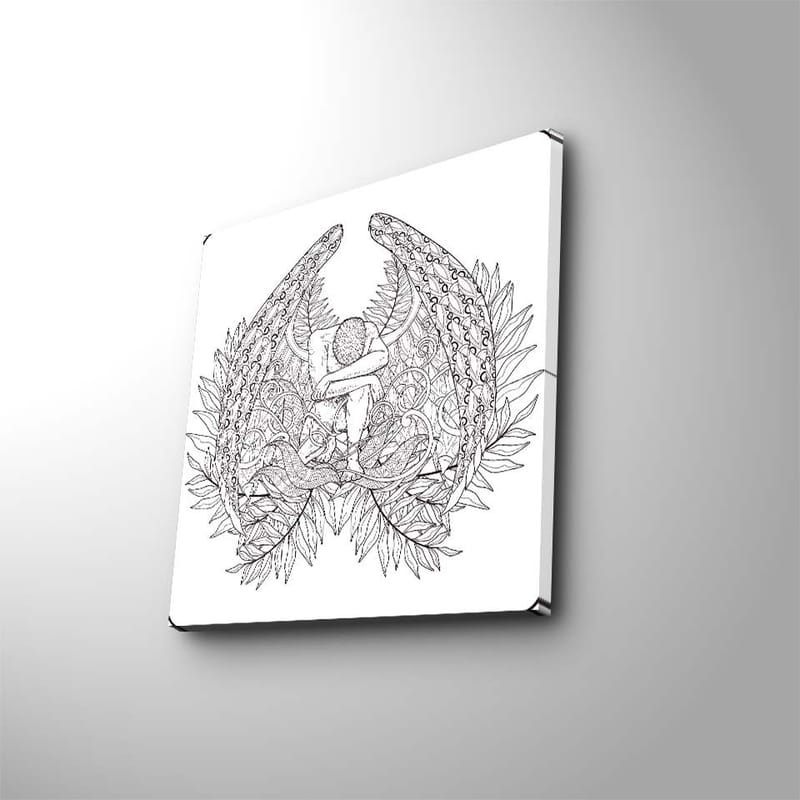 Canvas-taulu 45x45 cm - Mielikuvituksellinen aihe, jossa hahmoa ympäröivät suuret, yksityiskohtaiset siivet ja kasvillisuus, Musta / Harmaa / Valkoinen