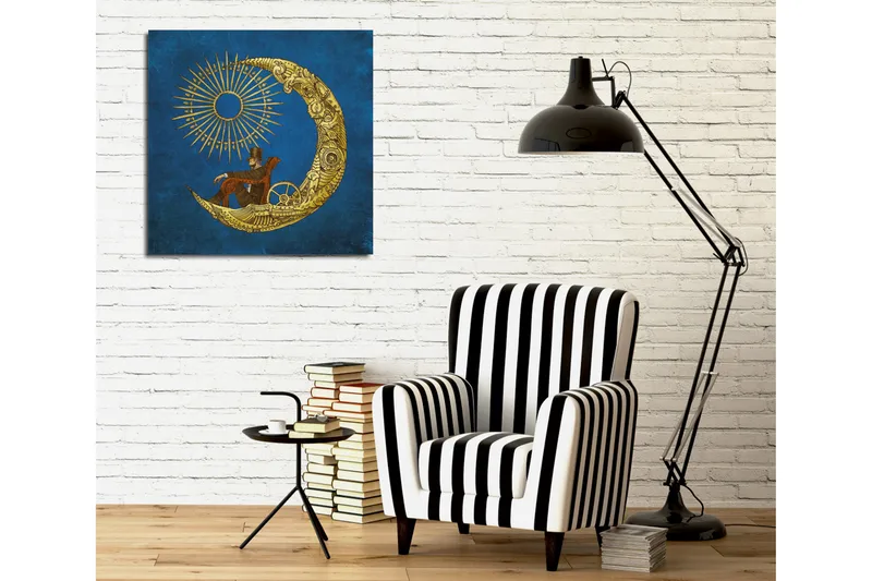 Canvas-taulu 45x45 cm - Mies istuu kuulla auringonsäteiden loisteessa taustalla - Sininen / kulta - Sisustustuotteet - Taulu & taide - Canvas-taulu