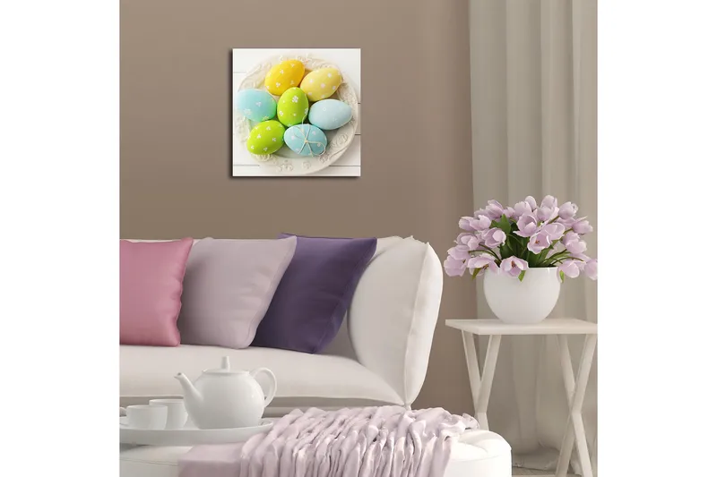 Canvas-taulu 45x45 cm - Värikkäät pääsiäismunat valkoisella lautasella - Keltainen / Vihreä / Sininen - Sisustustuotteet - Taulu & taide - Canvas-taulu