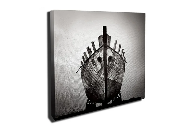 Canvas-taulu 45x45 cm - Vanha vene kuluneilla puurakenteilla, Musta / Harmaa