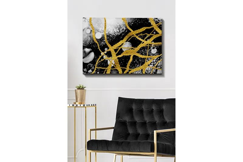 Canvas taulu 70x100 cm - Abstraktia taidetta, jossa kultaiset langat luovat dynaamisia viivoja mustavalkoista taustaa vasten, Kulta / Musta / Valkoinen