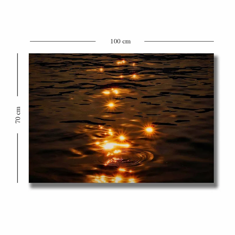 Canvas taulu 70x100 cm - Auringonvalon heijastukset tyynellä veden pinnalla - Kulta / Tummanruskea - Sisustustuotteet - Taulu & taide - Canvas-taulu