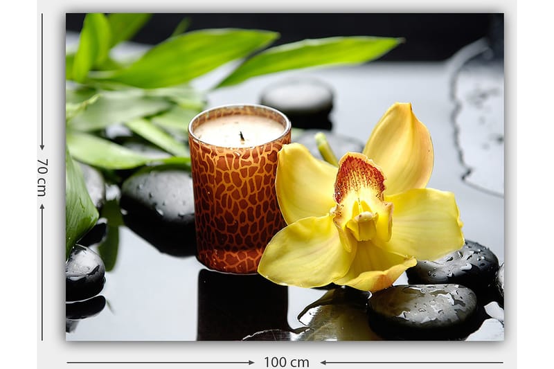 Canvas taulu 70x100 cm - Elegantti keltainen orkideakukka tuoksukynttilällä ja mustilla kivillä harmonisessa sommitelmassa - Keltainen / Musta / Vihreä - Sisustustuotteet - Taulu & taide - Canvas-taulu