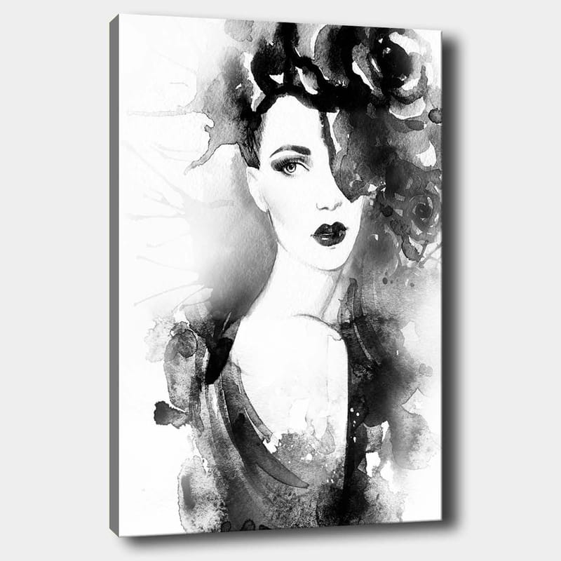 Canvas taulu 70x100 cm - Elegantti tummahiuksinen ja dramaattisella meikillä varustettu nainen mustien kukkien ympäröimänä - Musta / Harmaa / Valkoinen - Sisustustuotteet - Taulu & taide - Canvas-taulu