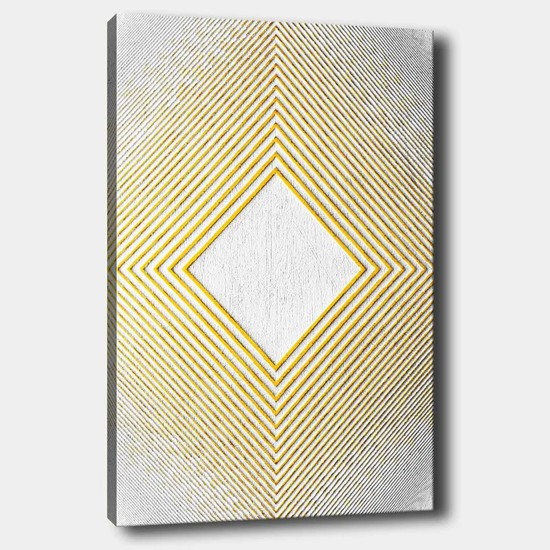 Canvas taulu 70x100 cm - Geometrinen sommitelma, jonka keskellä on rombin muotoinen rakenne, jota ympäröivät eri suuntiin kulkevat viivat., Keltainen / Valkoinen / Harmaa