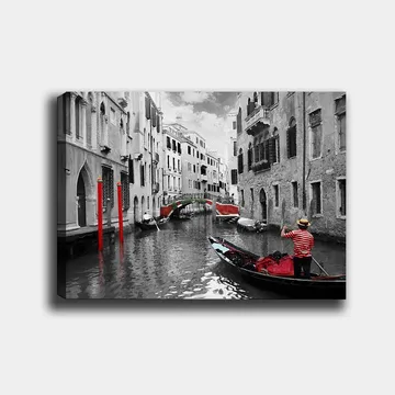 Canvas taulu 70x100 cm - Gondolieeri navigoimassa venetsialaisessa kanavassa värikkäillä yksityiskohdilla mustavalkoisessa ympäristössä - Punainen / Vihreä / Musta - Sisustustuotteet - Taulu & taide - Canvas-taulu