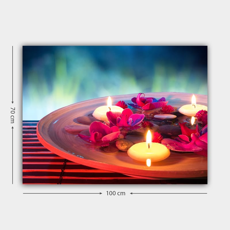 Canvas taulu 70x100 cm - Harmoninen kulho kelluvilla kukilla ja kynttilöillä luo rauhallisen tunnelman - Vaaleanpunainen / Valkoinen / Ruskea - Sisustustuotteet - Taulu & taide - Canvas-taulu