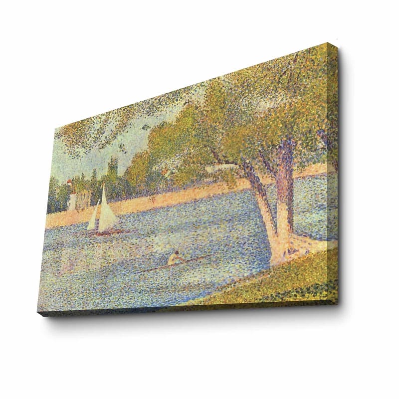 Canvas taulu 70x100 cm - Idyllinen järvimaisema purjeveneineen ja puineen heijastaa rauhallista kesätunnelmaa - Vihreä / Sininen / Beige - Sisustustuotteet - Taulu & taide - Canvas-taulu